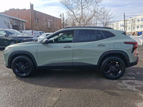 Used 2025 Chevrolet Trax ACTIV w/ Driver Confidence Package image 5