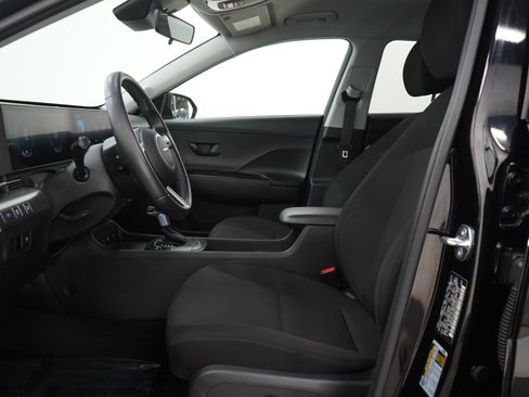 Used 2024 Hyundai Kona SEL FWD image 22
