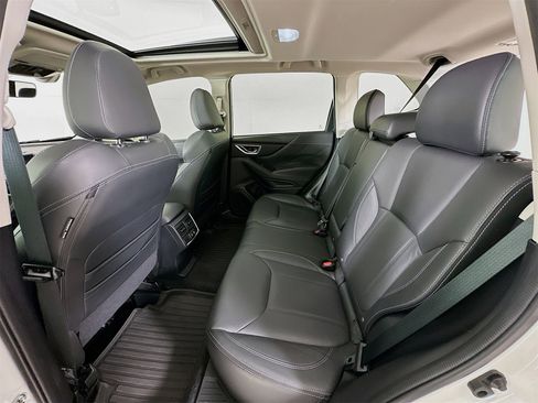 Used 2019 Subaru Forester Limited w/ Popular Package #3 image 27