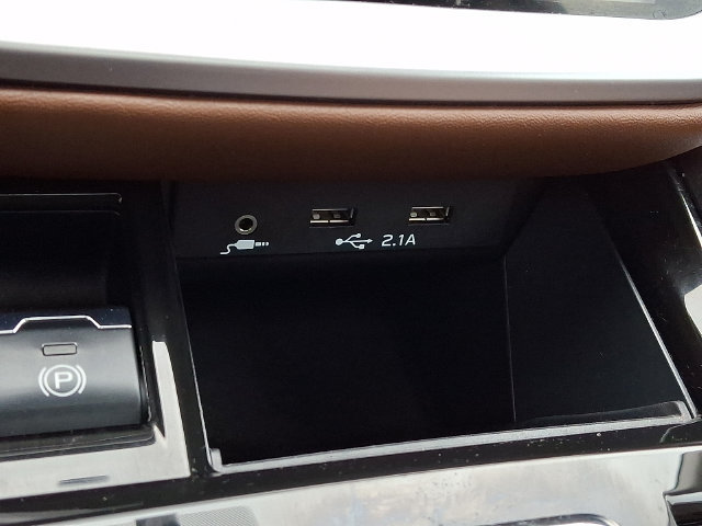 Used 2022 Subaru Outback Touring AWD/4WD image 25