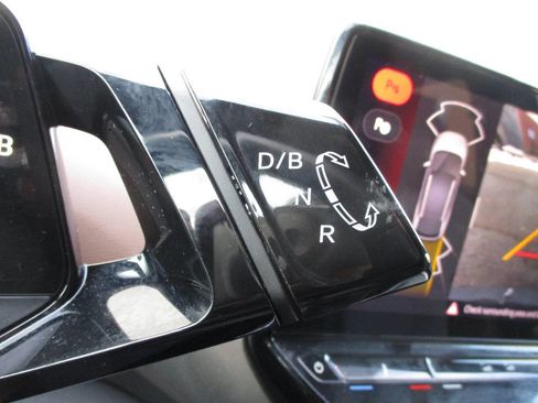 Used 2023 Volkswagen ID.4 Pro image 42