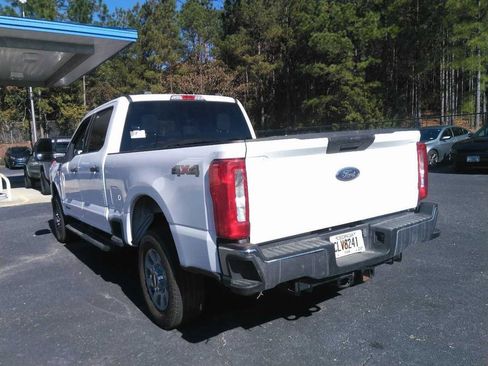Used 2024 Ford F250 XLT image 5