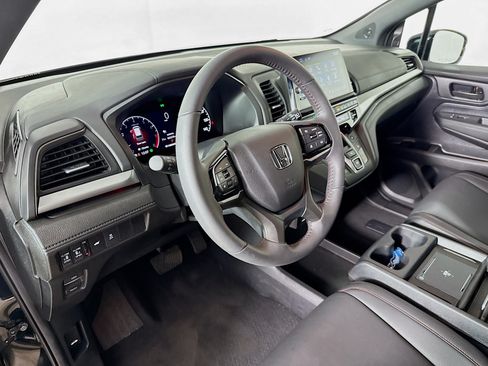 Certified 2026 Honda Odyssey Sport-L image 8