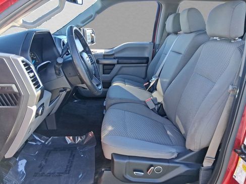 Used 2016 Ford F150 XLT w/ Equipment Group 302A Luxury image 9