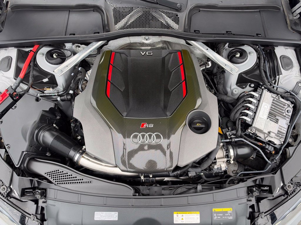 Used 2022 Audi RS 5 Sportback w/ Black Optic Carbon Package AWD/4WD image 17