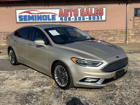 Used 2018 Ford Fusion Titanium image 3