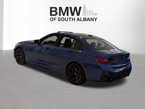 New 2026 BMW 330i xDrive Sedan w/ M Sport Package AWD/4WD image 4