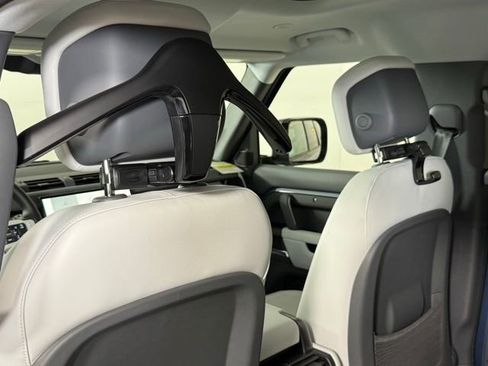 New 2026 Land Rover Defender 110 S image 20