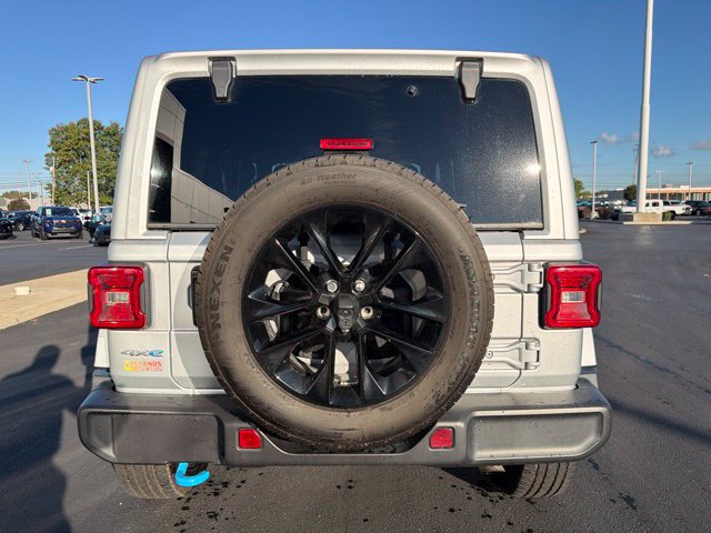 Used 2024 Jeep Wrangler Unlimited Sahara AWD/4WD image 6