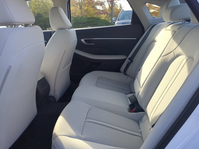 Certified 2026 Hyundai Sonata SEL AWD/4WD image 12