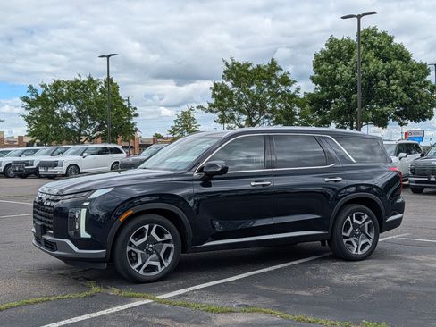 Used 2024 Hyundai Palisade SEL AWD/4WD image 1
