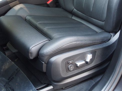 Used 2022 BMW X5 sDrive40i w/ Premium Package RWD image 20
