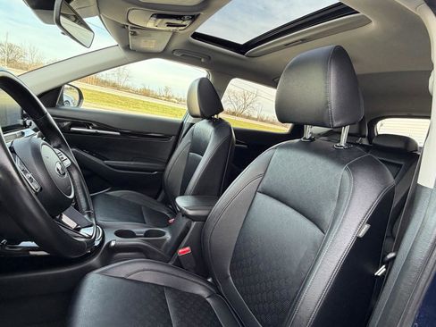 Used 2021 Kia Seltos EX image 10