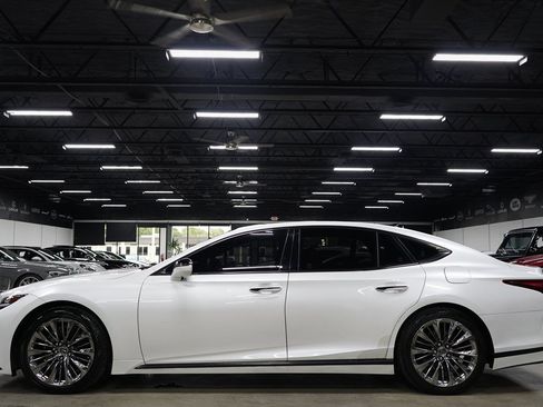 Used 2022 Lexus LS 500 w/ Interior Upgrade Package RWD image 2