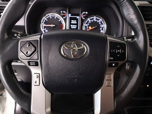 Used 2022 Toyota 4Runner Limited image 3