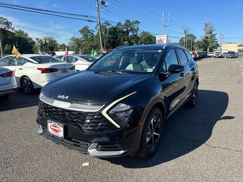 Used 2023 Kia Sportage EX AWD/4WD image 1