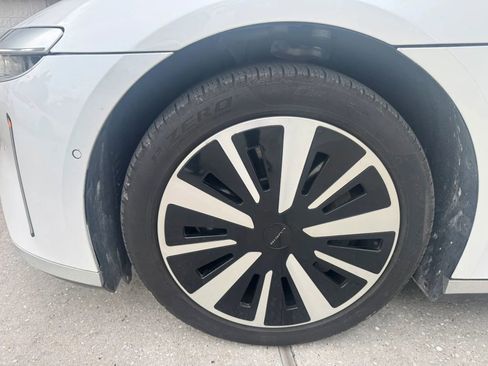 Used 2024 Lucid Air Touring AWD/4WD image 7