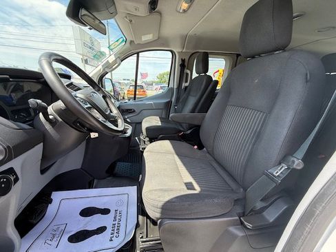 Used 2016 Ford Transit 350 XLT RWD image 6
