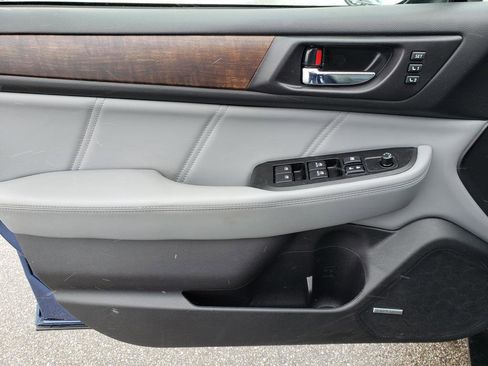 Used 2019 Subaru Outback 2.5i Limited w/ Popular Package #2 image 9