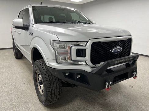 Used 2019 Ford F150 Lariat w/ Equipment Group 502A Luxury image 2
