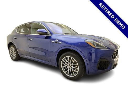 Certified 2024 Maserati Grecale GT image 3