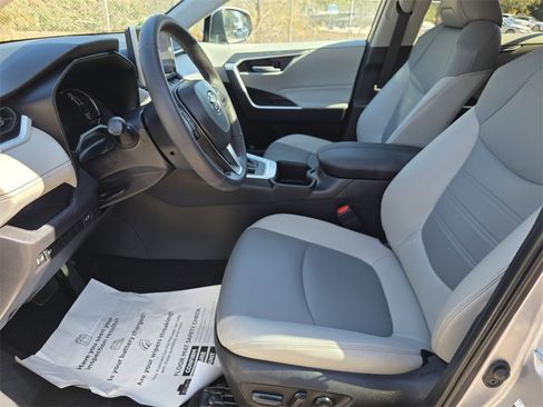 Certified 2024 Toyota RAV4 XLE Premium image 25