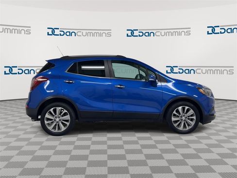 Used 2018 Buick Encore Preferred image 9