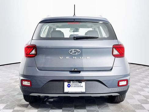 New 2026 Hyundai Venue SEL image 5