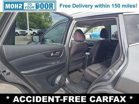 Used 2020 Nissan Rogue S w/ Special Edition Package image 30