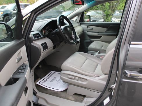 Used 2012 Honda Odyssey EX-L image 16