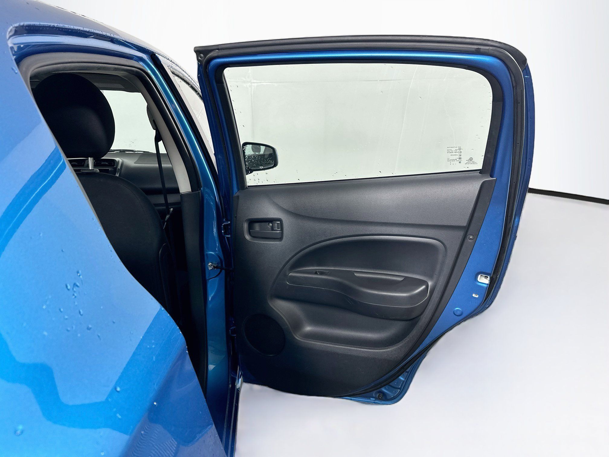 Used 2024 Mitsubishi Mirage ES FWD image 28