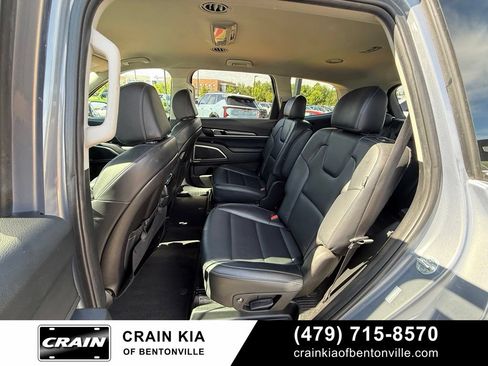 Certified 2024 Kia Telluride S AWD/4WD image 25