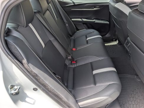 Used 2026 Toyota Camry SE FWD image 5