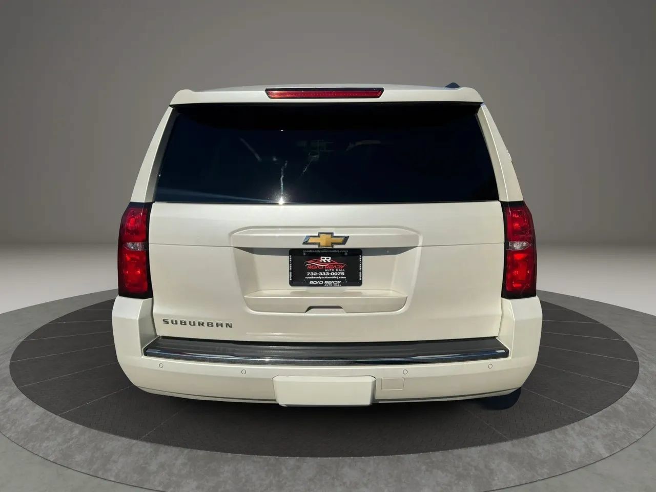 Used 2015 Chevrolet Suburban LTZ AWD/4WD image 8