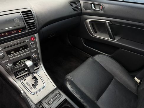 Used 2005 Subaru Outback 2.5XT Limited image 20