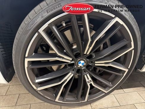 Used 2023 BMW 540i xDrive w/ M Sport Package image 4