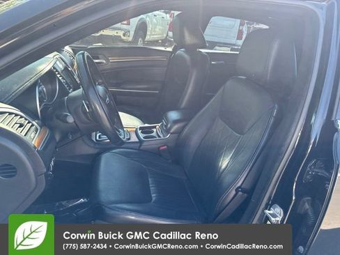 Used 2015 Chrysler 300 C Platinum w/ Harman/Kardon Audio Group AWD/4WD image 12