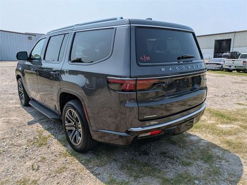 Used 2022 Jeep Wagoneer Series III w/ Convenience Group I image 7