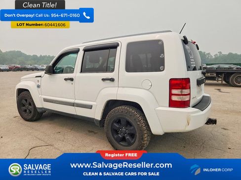 Used 2012 Jeep Liberty Arctic AWD/4WD image 3