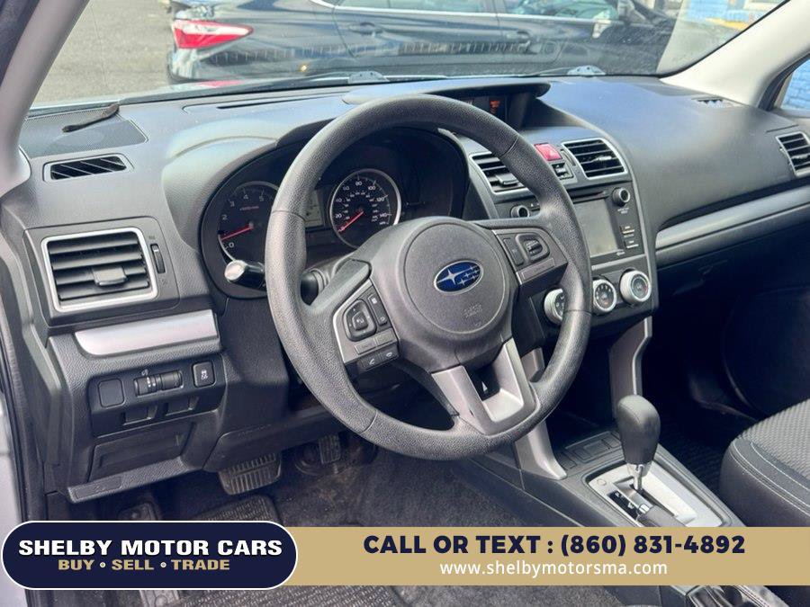 Used 2017 Subaru Forester 2.5i AWD/4WD image 9