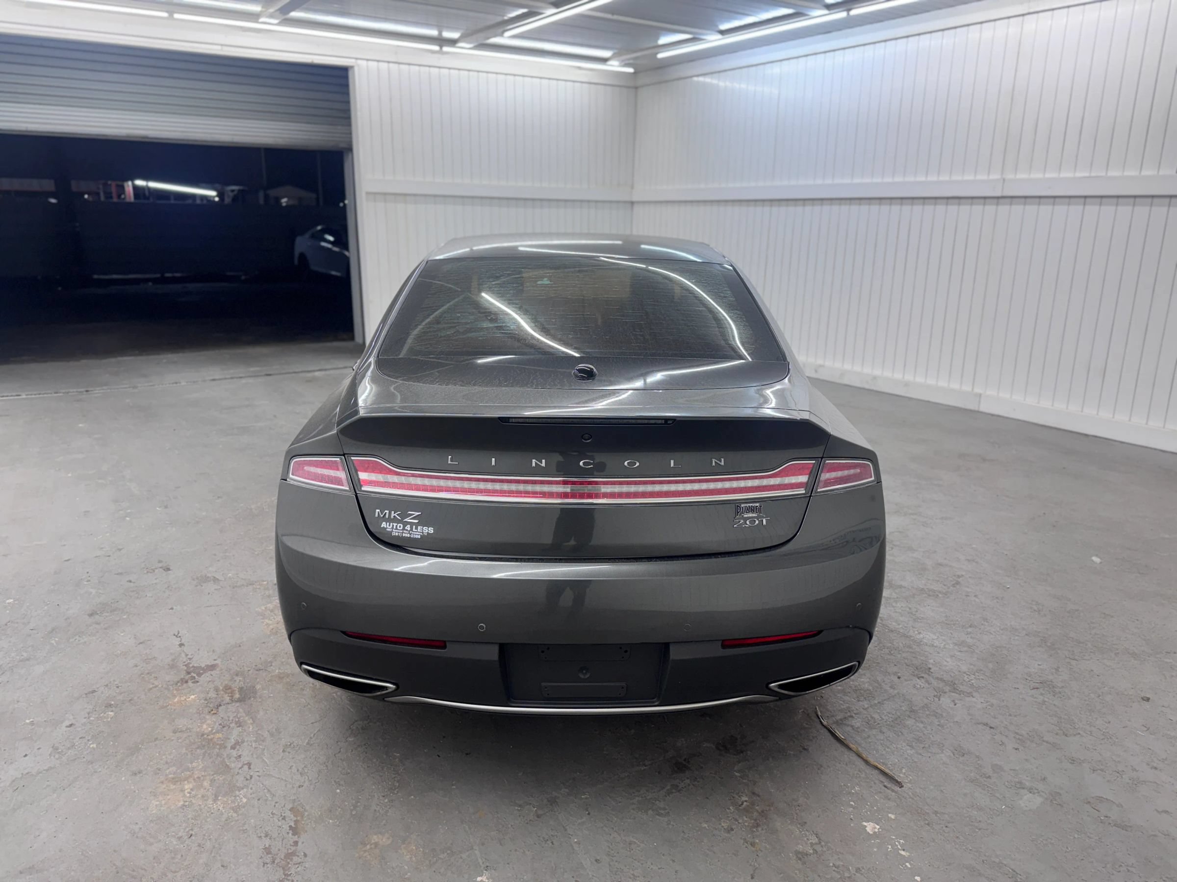Used 2020 Lincoln MKZ FWD image 6