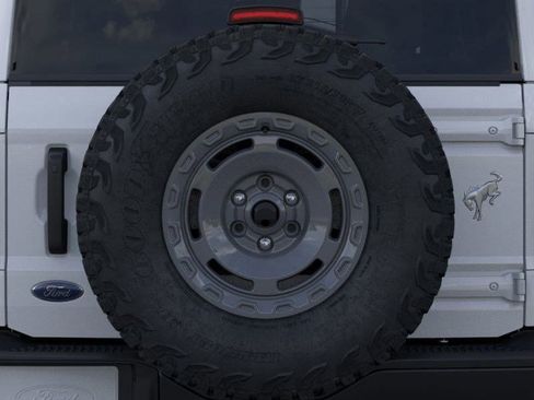 New 2025 Ford Bronco Badlands image 50