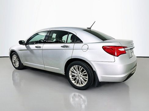 Used 2012 Chrysler 200 Limited w/ Sun/Sound Group FWD image 5