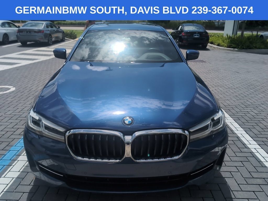 Used 2023 BMW 530i w/ Premium Package RWD image 2