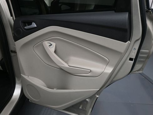 Used 2018 Ford Escape Titanium w/ Ford Safe & Smart Package image 26