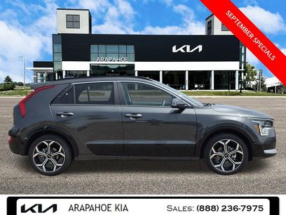 New 2025 Kia Niro SX Touring