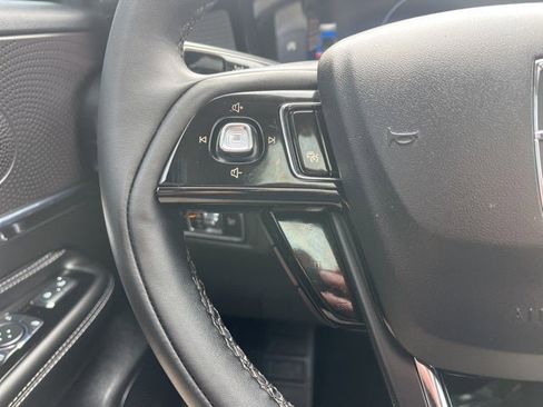 Used 2023 Lincoln Corsair AWD w/ Equipment Group 101A image 29