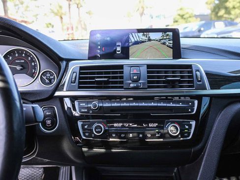 Used 2019 BMW 430i Coupe w/ Convenience Package RWD image 13