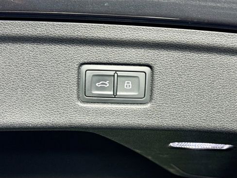 Used 2018 Audi A5 2.0T Premium Plus w/ Premium Plus image 32