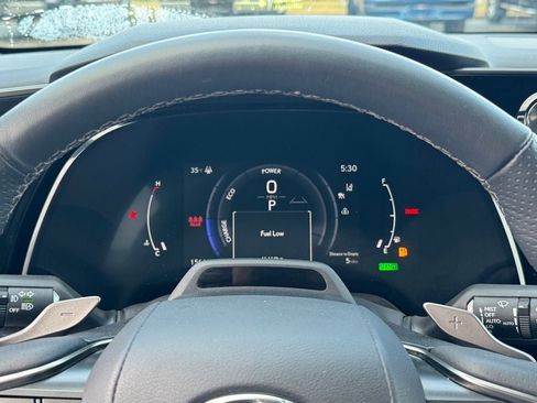 Used 2024 Lexus RX 500h F Sport w/ Convenience Package image 19